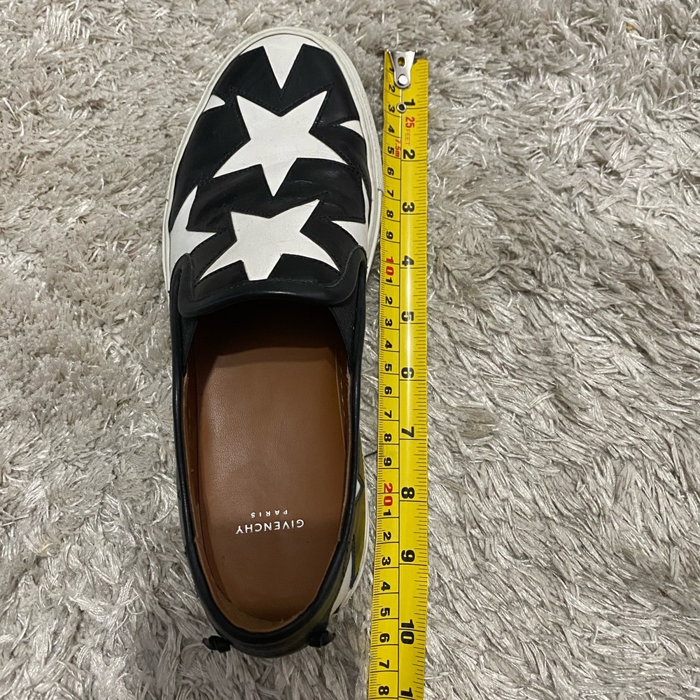 Givenchy Black Leather Slip-On Espadrilles with White Star Appliqués - Picture 8 of 9